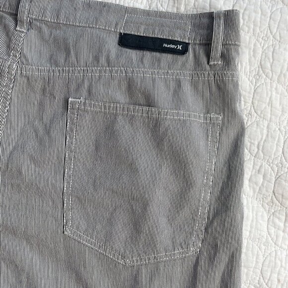 Hurley Men's Shorts Size 38 (Style '84 Slim) - Picture 2 of 8